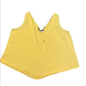 Simply Cacique mustard yellow V hemline keyhole neckline tassel detail t…